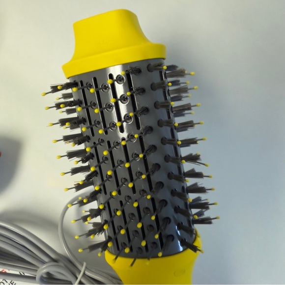 DRYBAR Oval Blow-Dryer Brush NWOT - Picture 4 of 6